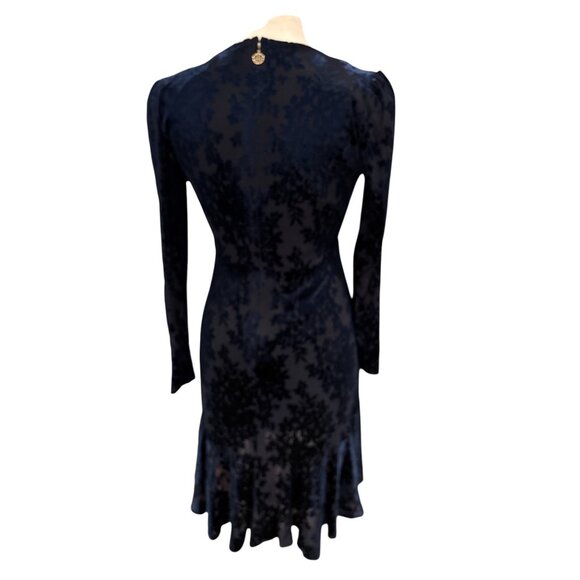 Tommy Hilfiger Navy Velvet Dress Size 6 With Floral Pattern Long Sleeves & - Picture 4 of 9